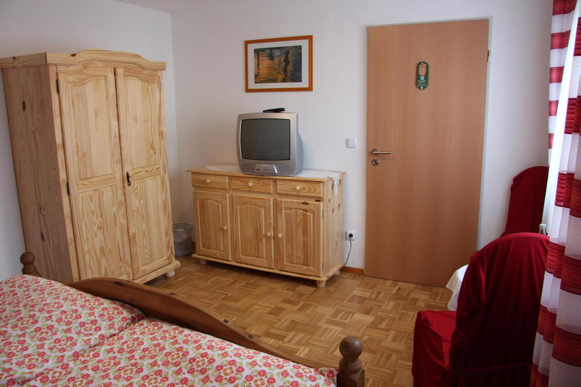 Hotel Am Schloss Neuenstein Kamer foto